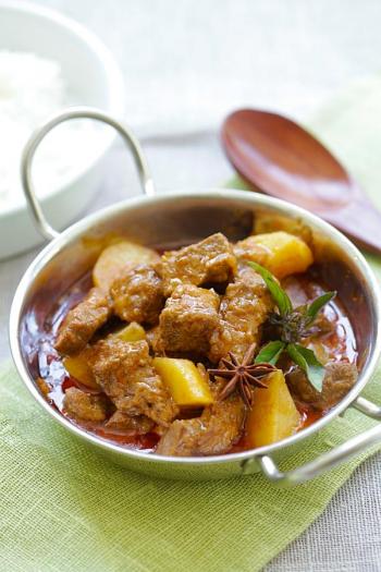 Beef Curry With Potato