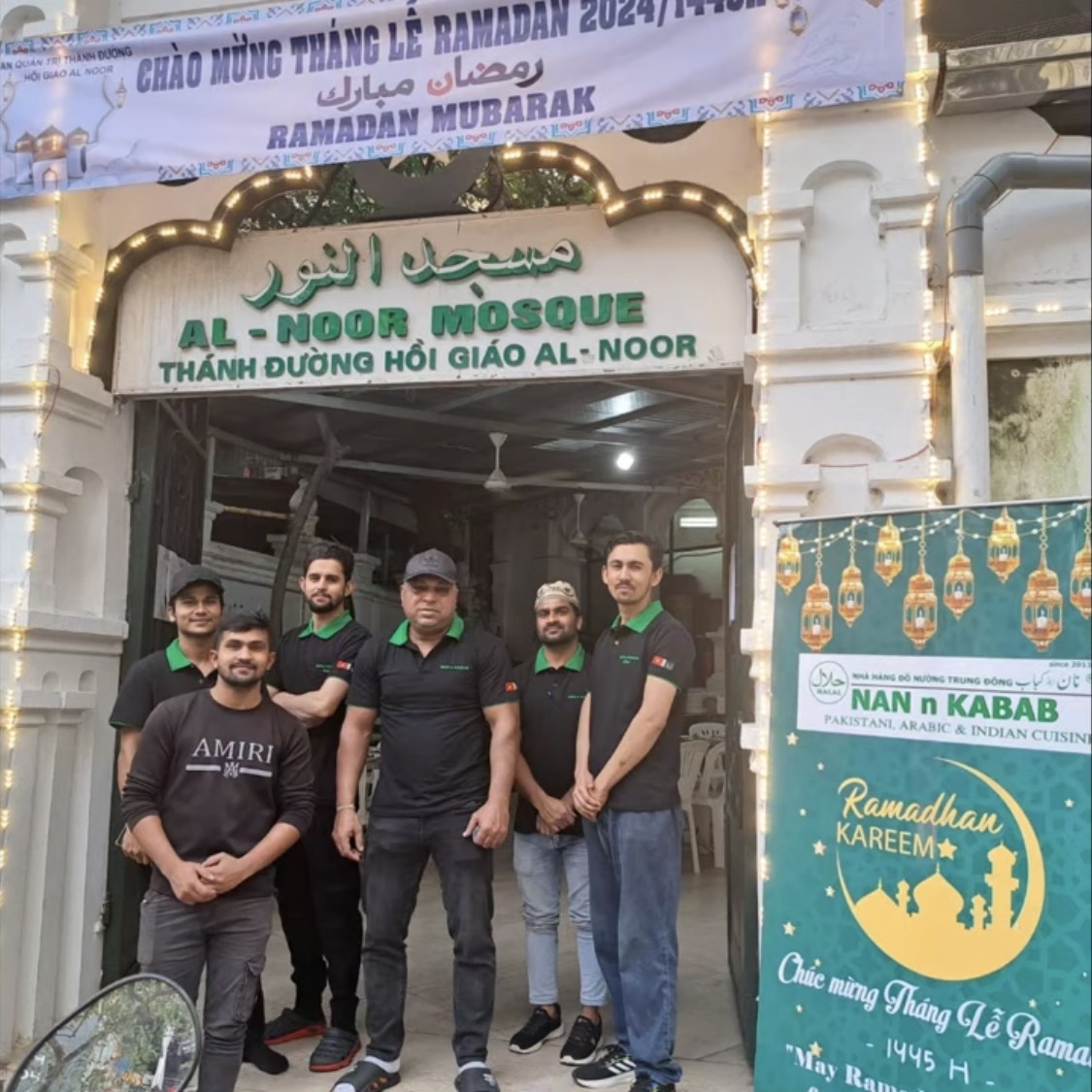 Ist Iftar In Masjid Al Noor Hanoi Vietnam | cooking for Muslim community Iftar | RAJA IN VIETNAM