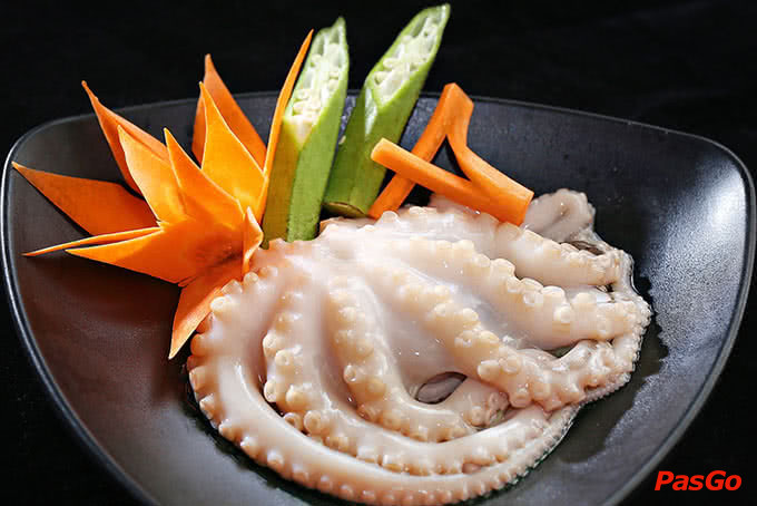 Trải nghiệm Buffet Lẩu Nướng Nhật Bản đặc sắc Bạch tuộc tươi giòn cho bữa nướng