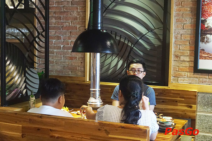 Hệ thống hút khói hiệu quả khi ăn Thịt nướng Hàn Quốc