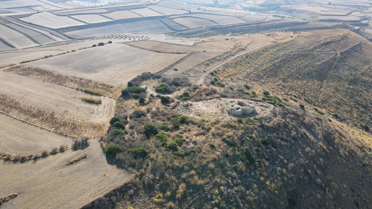 Bronze Age towers in Sardinia remained centers of worship and ritual in the Iron Age