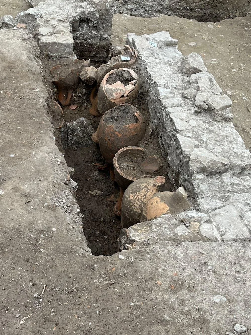 Roman villa and advanced drainage systems unearthed in Aquileia during cycling path construction