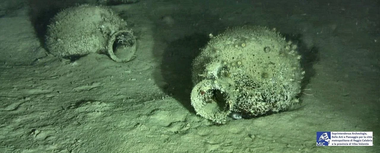 Ancient shipwreck with 300 amphorae found off Italy could reshape views of Mediterranean wine trade